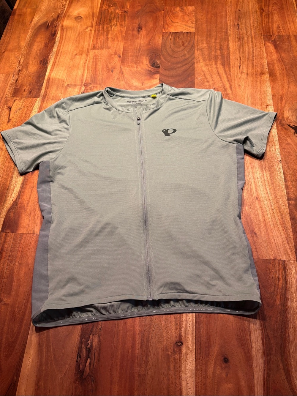 Pearl Izumi Women's Sage Green Short Sleeve Cycling Jersey